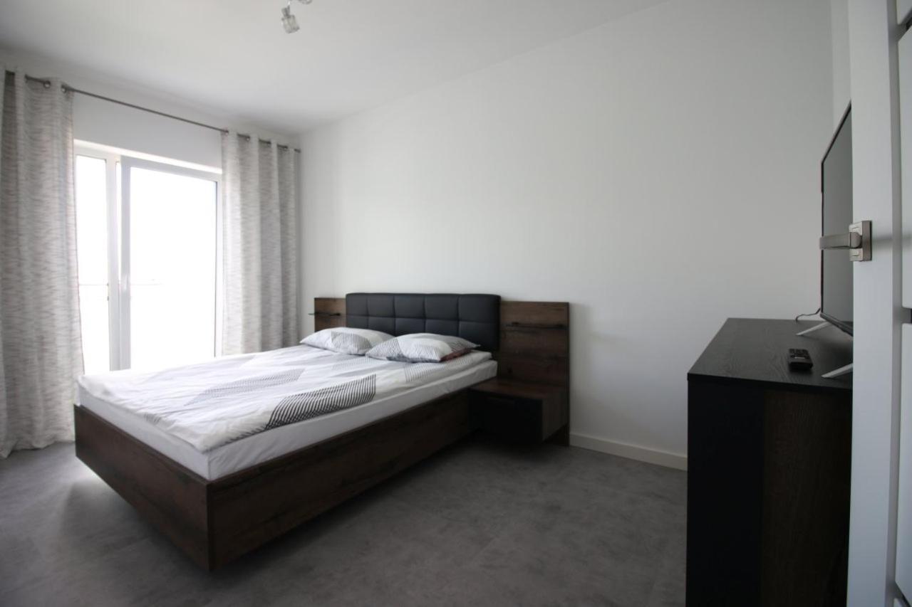 Varsovia 20 Parking Apartment *