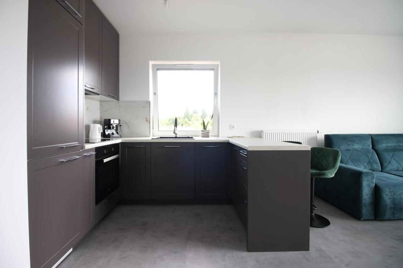 Varsovia 20 Parking Apartment *